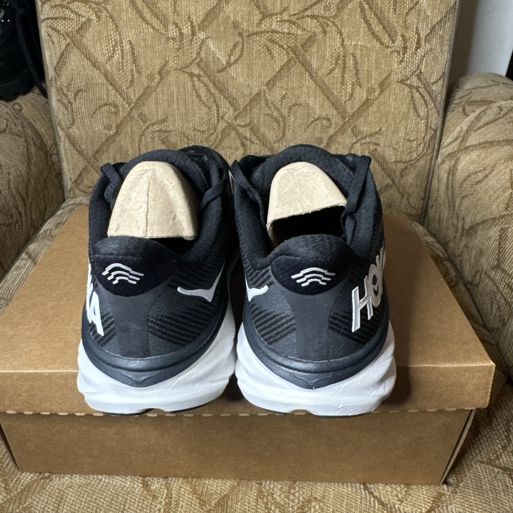 Women's Hoka One One Clifton 9 'Black/White' Shoes - Size 10B, 1127896 BWH Nice - Picture 6 of 9